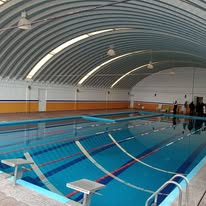 Alberca semiolímpica techada